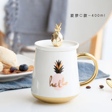 Load image into Gallery viewer, Gold Pineapple Mug