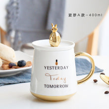 Load image into Gallery viewer, Gold Pineapple Mug